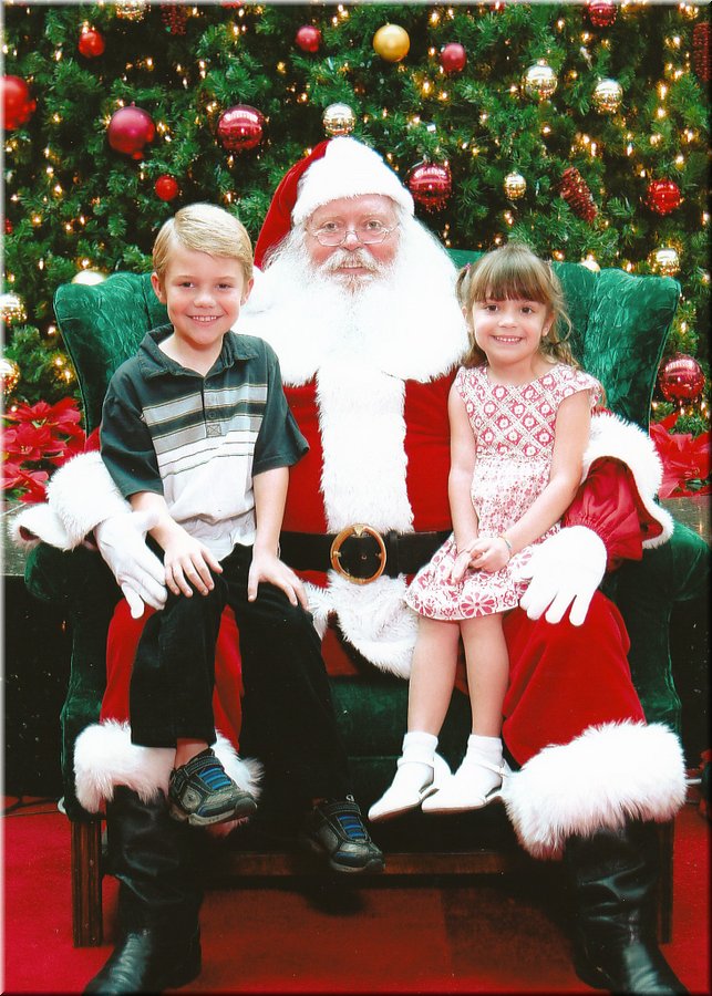 Santa 2010.jpg